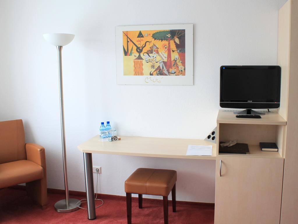 Hotel Am Bad Esslingen am Neckar Eksteriør bilde