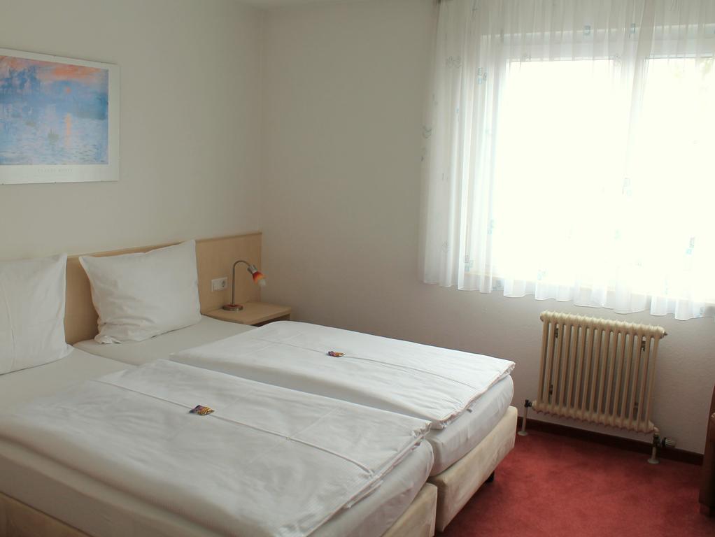 Hotel Am Bad Esslingen am Neckar Eksteriør bilde