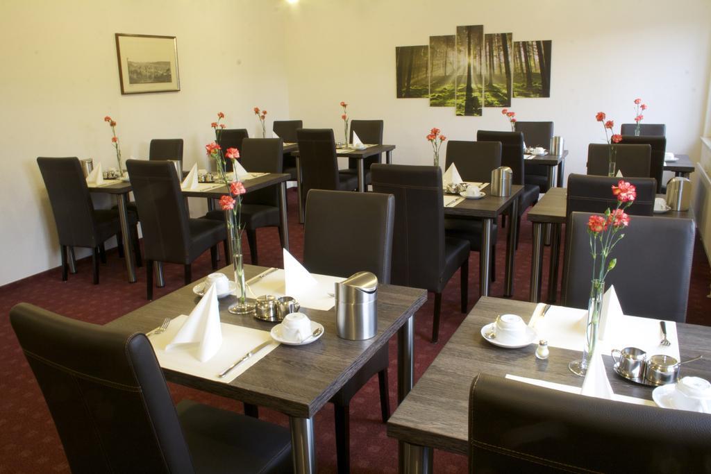 Hotel Am Bad Esslingen am Neckar Eksteriør bilde